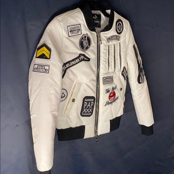 The New Designers by Alexander Pap - Picture 2 of 8